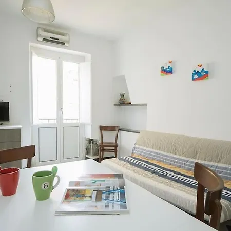 Trilocale Vicino Al Mare Apartamento